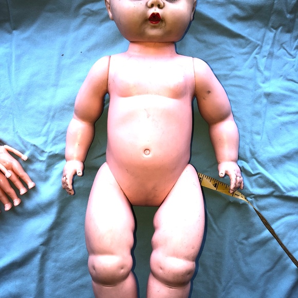 6 pc X-Large to Small~Creepy Weird Vintage Baby Dolls Lot~Halloween Decor Props - Picture 7 of 11